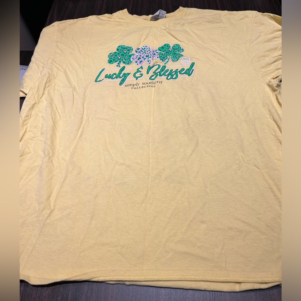 Women’s Simply Southern Tee size XXL